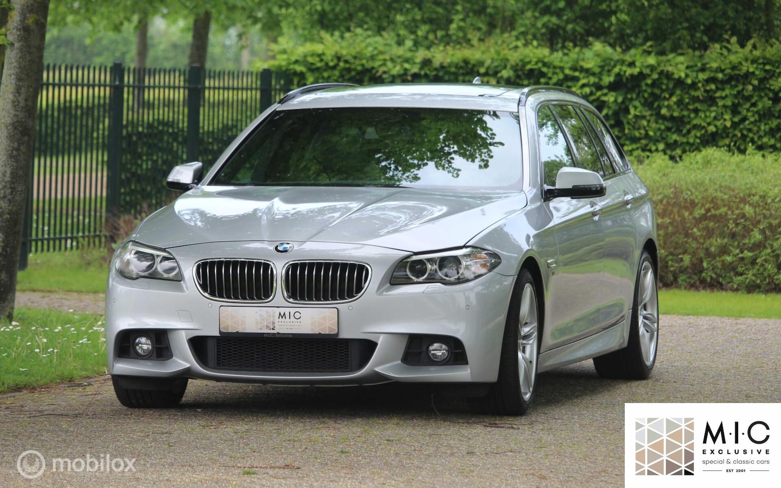 BMW 5-serie Touring - 528i M Sport Edition High Executive - AutoWereld.nl