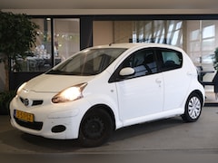 Toyota Aygo - 1.0-12V 5Deurs Comfort Airco Centrale Vergendeling