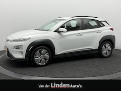 Hyundai Kona Electric - EV Comfort 64 kWh 3- Fase SOH 95, 4% | Warmtepomp | Camera | Carplay&Android
