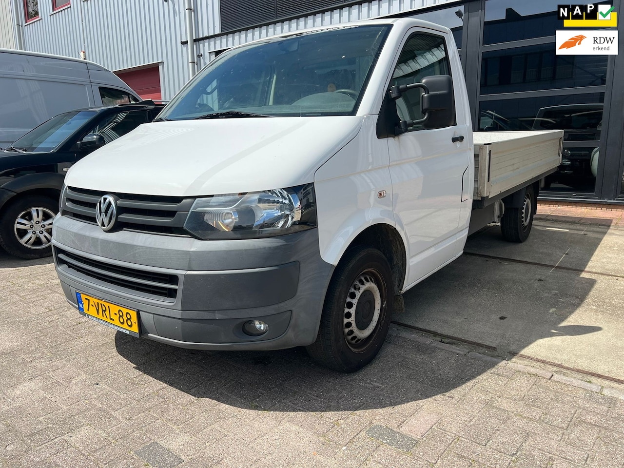 Volkswagen Transporter - 2.0 TDI L2H1 Export/Handel - AutoWereld.nl