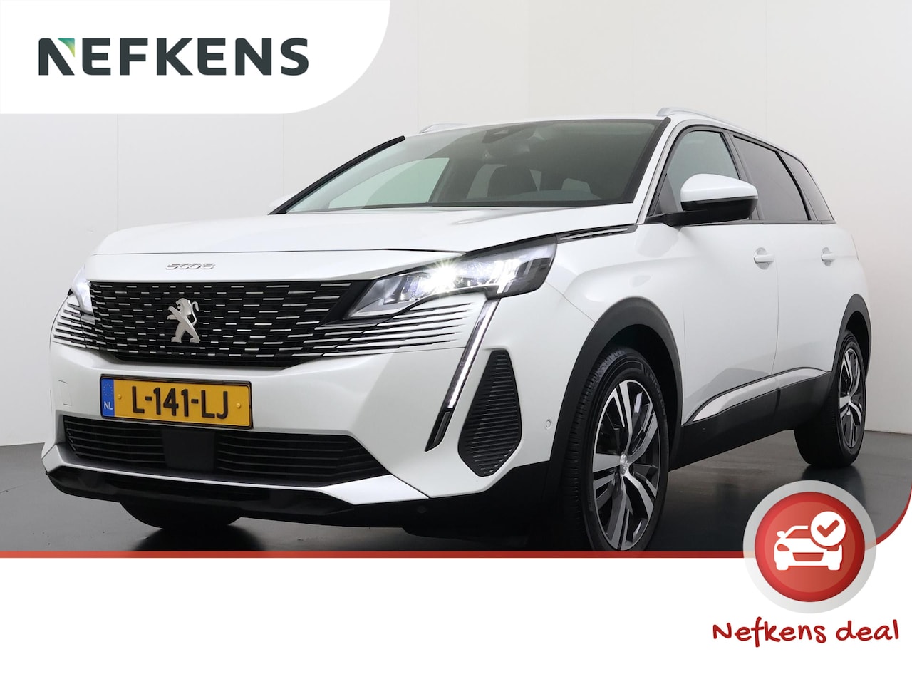 Peugeot 5008 - 130pk Allure Pack | 1ste eigenaar | Trekhaak | Camera | 7 persoons | Navigatie | 18"LMV - AutoWereld.nl