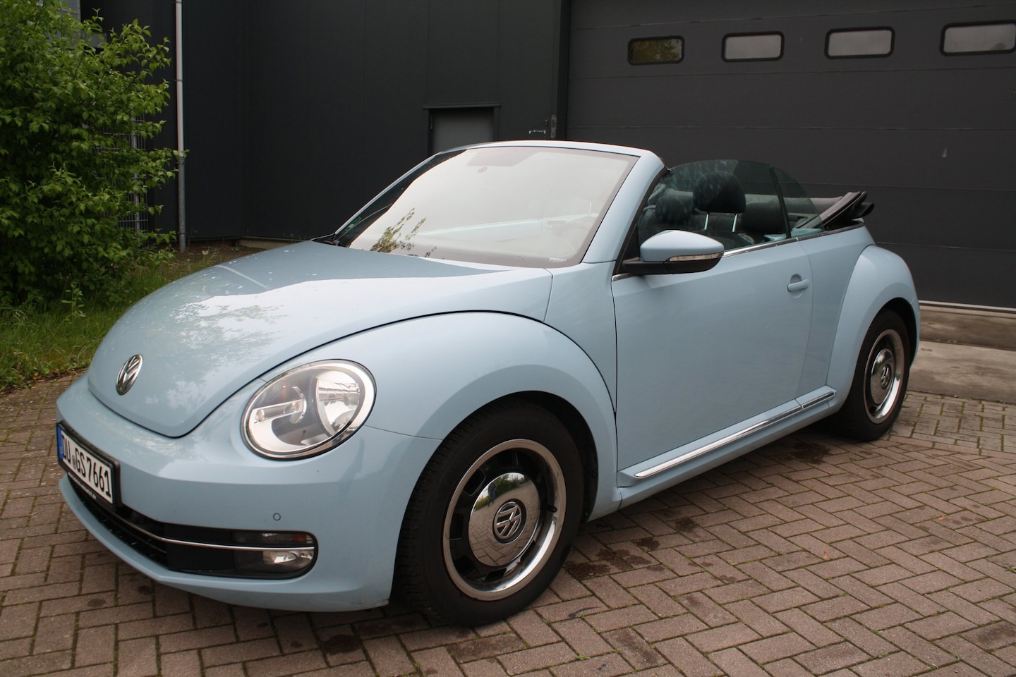 Volkswagen Beetle Cabriolet - 1.6 TDI - AutoWereld.nl