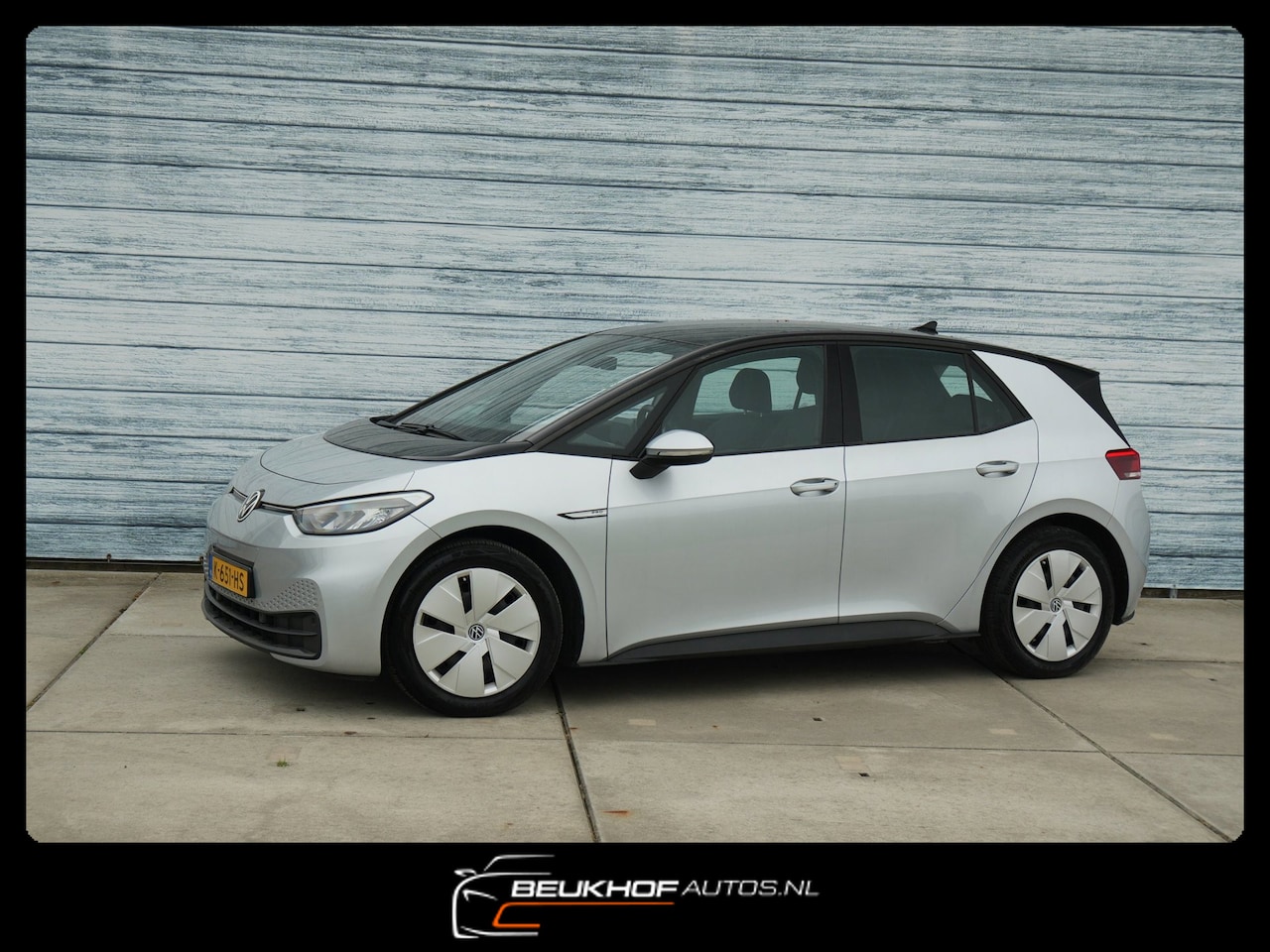 Volkswagen ID.3 - Life 58 kWh Navi Carplay Adapt Cr Soh 92.7% - AutoWereld.nl