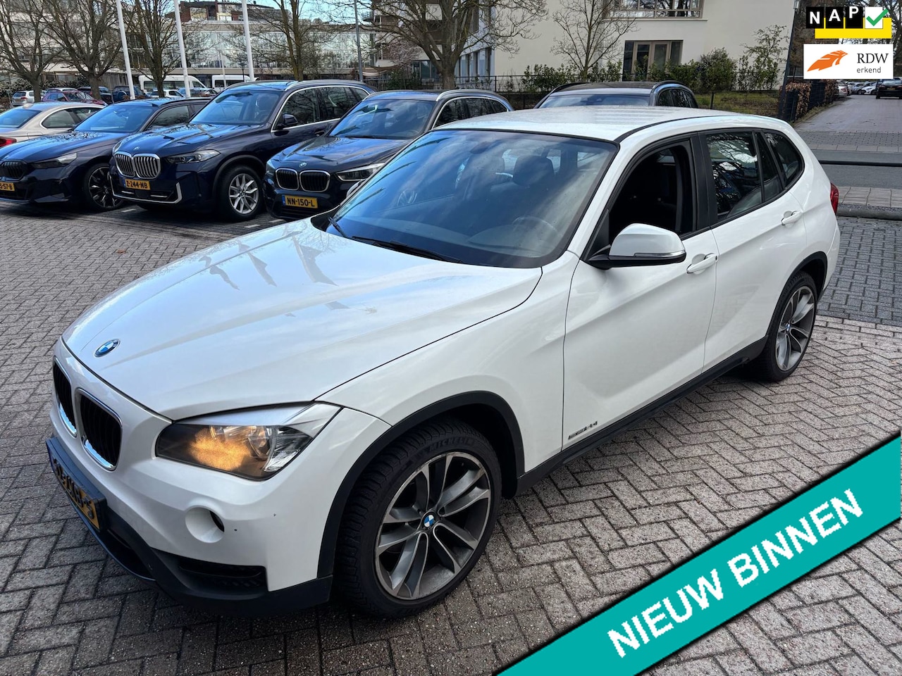 BMW X1 - S-Drive 2.0i 184pk 155.000km Airco Cruise Trekhaak 1800kg. Geen import - AutoWereld.nl