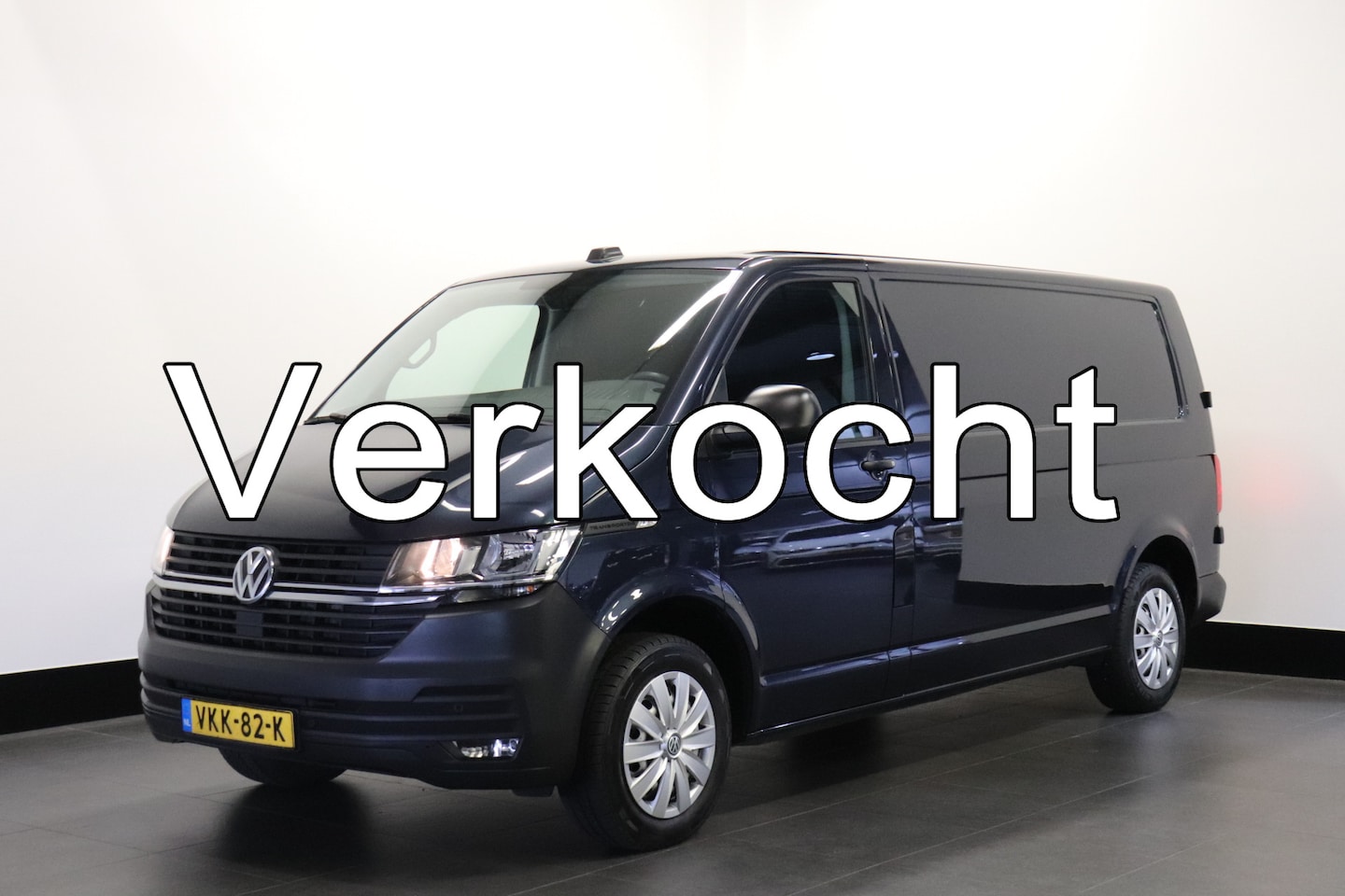 Volkswagen Transporter - 2.0 TDI 150PK L2 Automaat EURO 6 - Airco - Cruise - Trekhaak - € 16.900,- Excl. - AutoWereld.nl