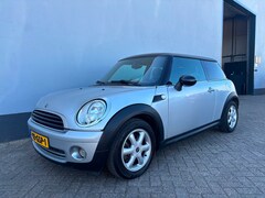 MINI Cooper - 1.6 - Panorama Dak - Climate Control
