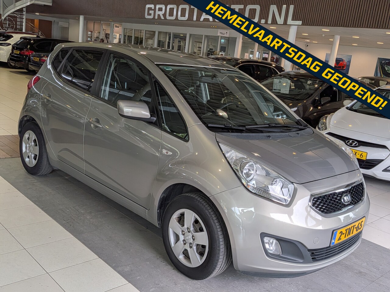 Kia Venga - 1.4 CVVT 20th Anniversary Airco, Cruise Control, Trekhaak, Stuurbekrachtiging - AutoWereld.nl
