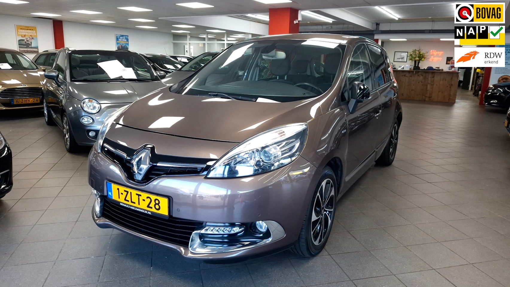 Renault Scénic - 1.2 TCe Bose 1.2 TCe Bose - AutoWereld.nl