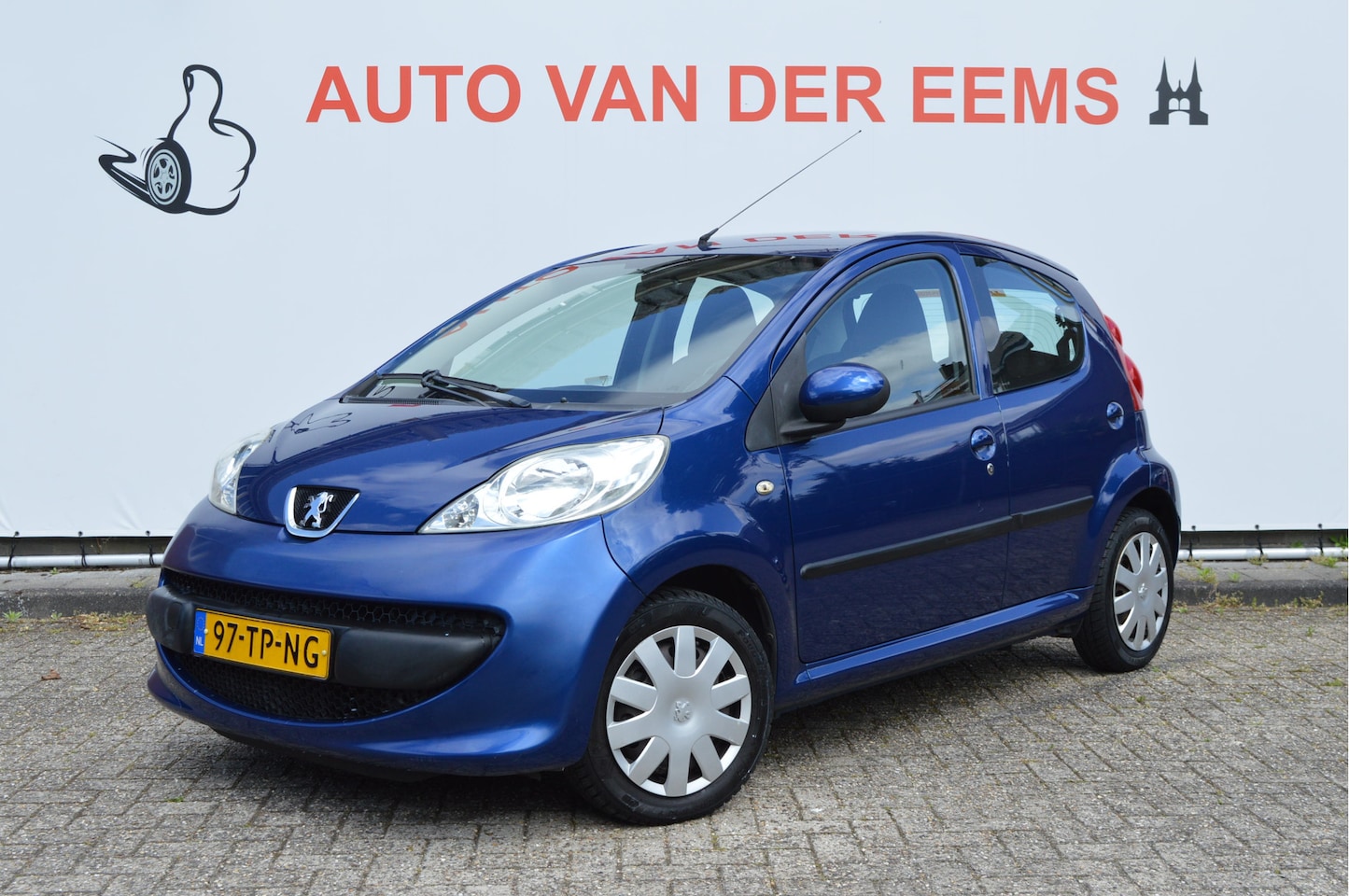 Peugeot 107 - 1.0-12V XS NL-Auto / 2e eigen. / Airco / 5 Deurs - AutoWereld.nl