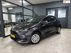 Toyota Yaris - 1.5 Hybrid automaat org.NL NAP 9inchmedia