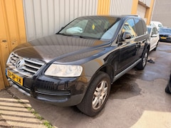 Volkswagen Touareg - 3.0 TDI