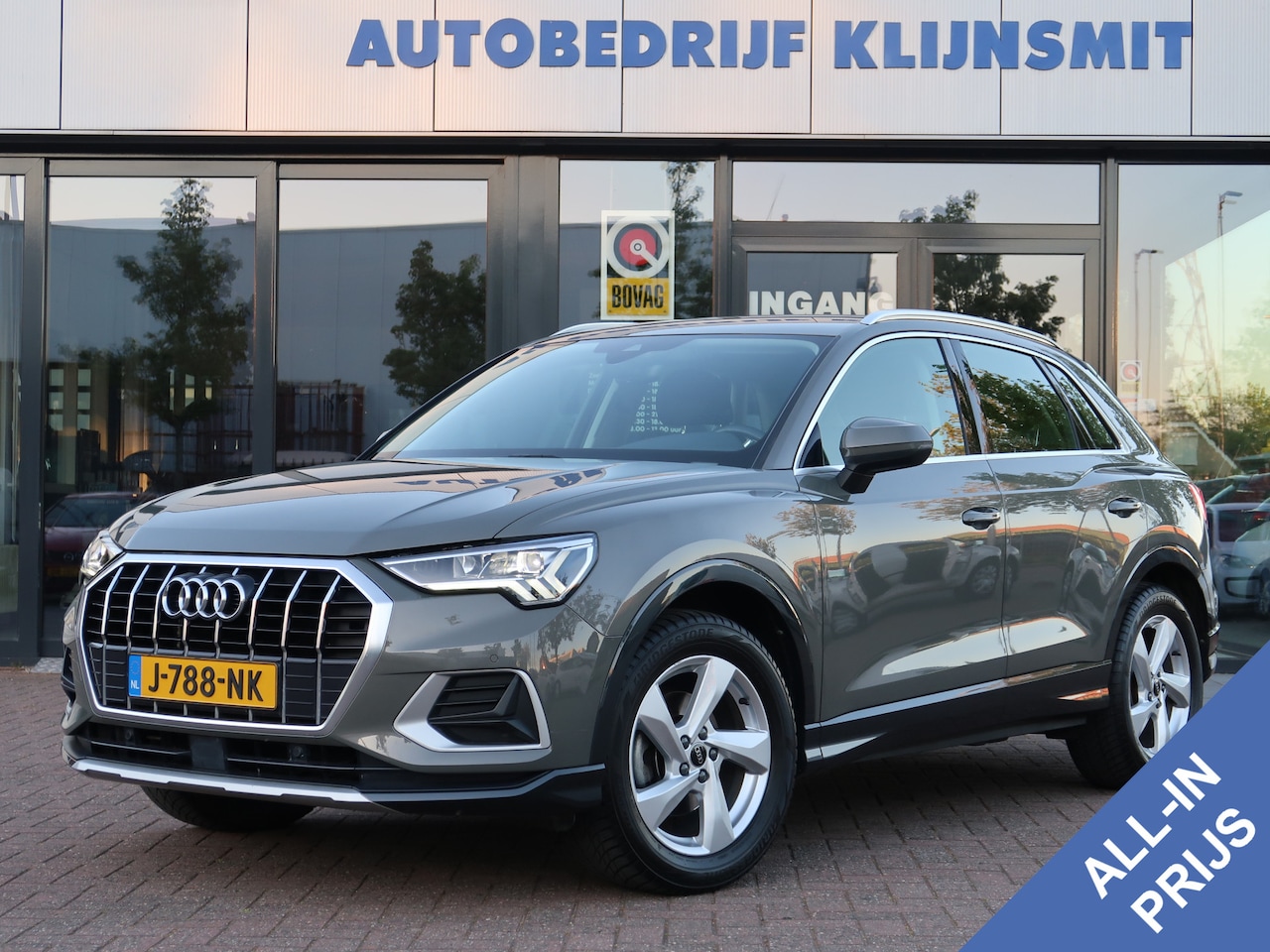 Audi Q3 - 35 TFSI Business Edition | Parkeer pakket | inklapbare trekhaak | Comf-stoelen | - AutoWereld.nl