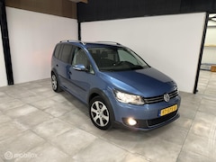 Volkswagen Touran Cross - 1.4 TSI VOL NAVI