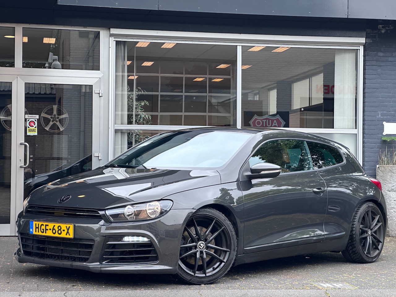 Volkswagen Scirocco - 2.0 TSI 200PK / LEDER / CLIMA / PDC - AutoWereld.nl