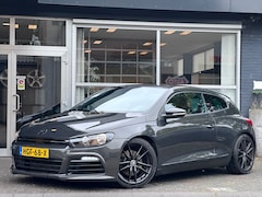 Volkswagen Scirocco - 2.0 TSI 200PK / LEDER / CLIMA / PDC / DYNAUDIO