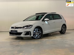 Volkswagen Golf - 1.4 TSI PHEV GTE | PANO | VIRTUAL | CAMERA | MISTLAMPEN