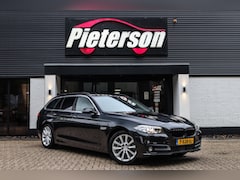 BMW 5-serie Touring - 520i High Executive PANO ACC TREKH LEDER
