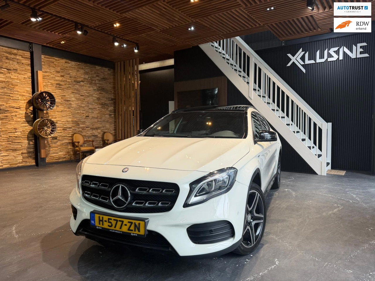 Mercedes-Benz GLA-Klasse - 200 Premium Plus 200 Premium Plus - AutoWereld.nl