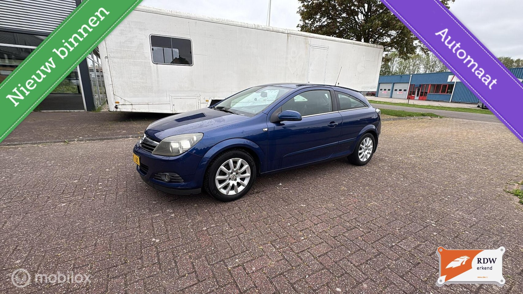 Opel Astra GTC - 1.6 Sport 1.6 Sport - AutoWereld.nl