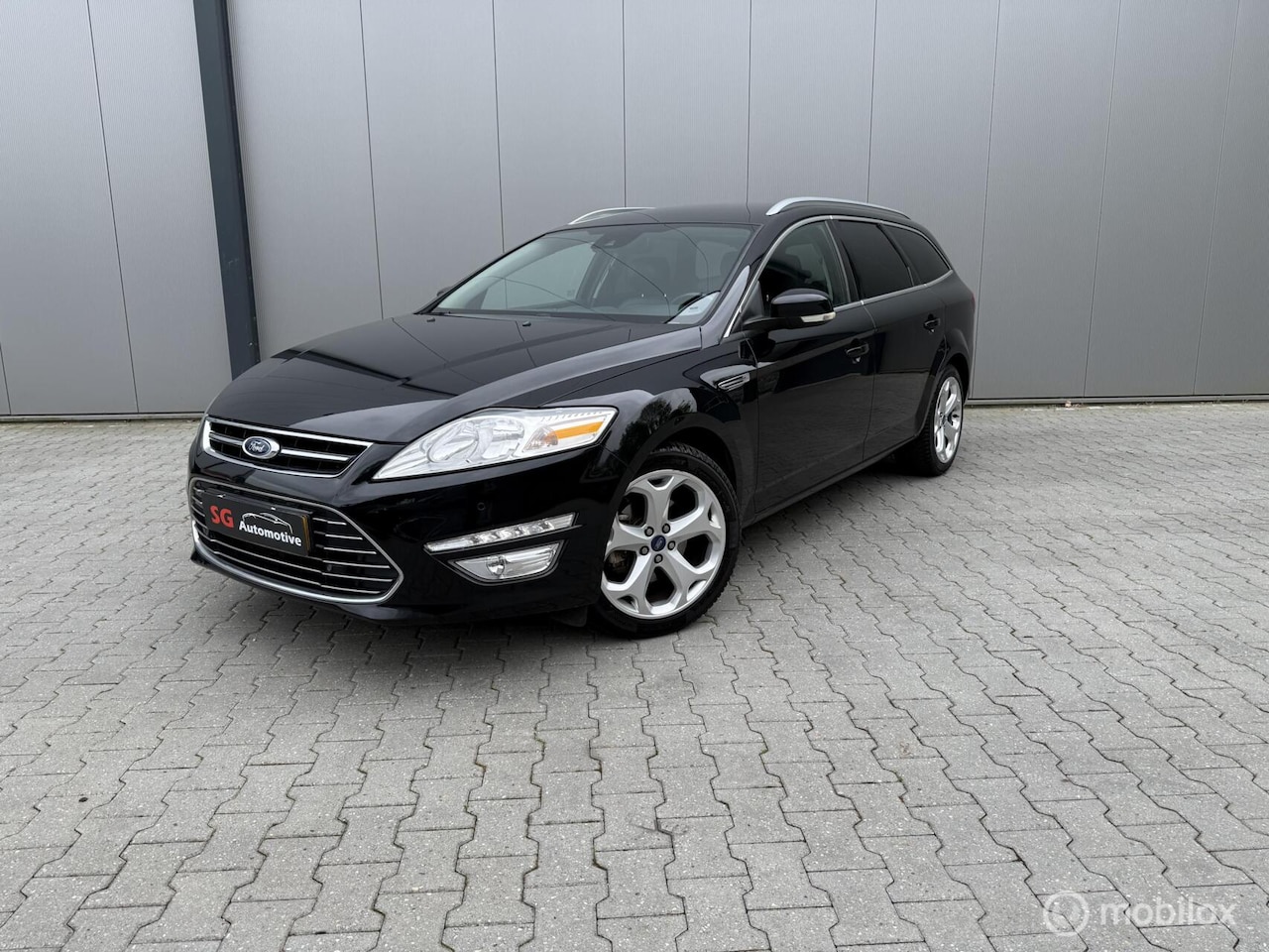 Ford Mondeo Wagon - 1.6 EcoBoost  Platinum 1.6 EcoBoost Platinum - AutoWereld.nl