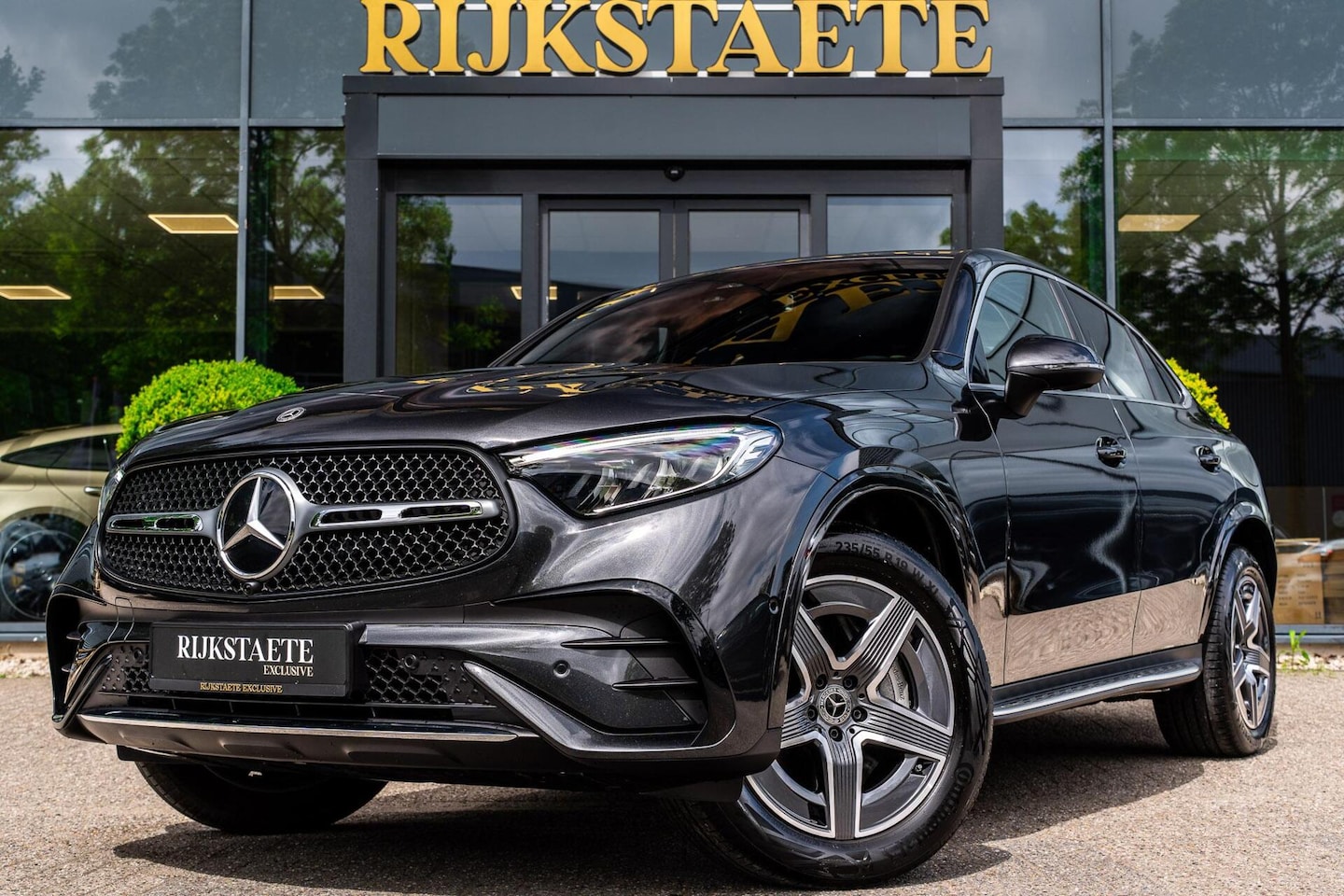 Mercedes-Benz GLC-klasse Coupé - 300e 4MATIC AMG|BURMESTER|ACC|19'' - AutoWereld.nl