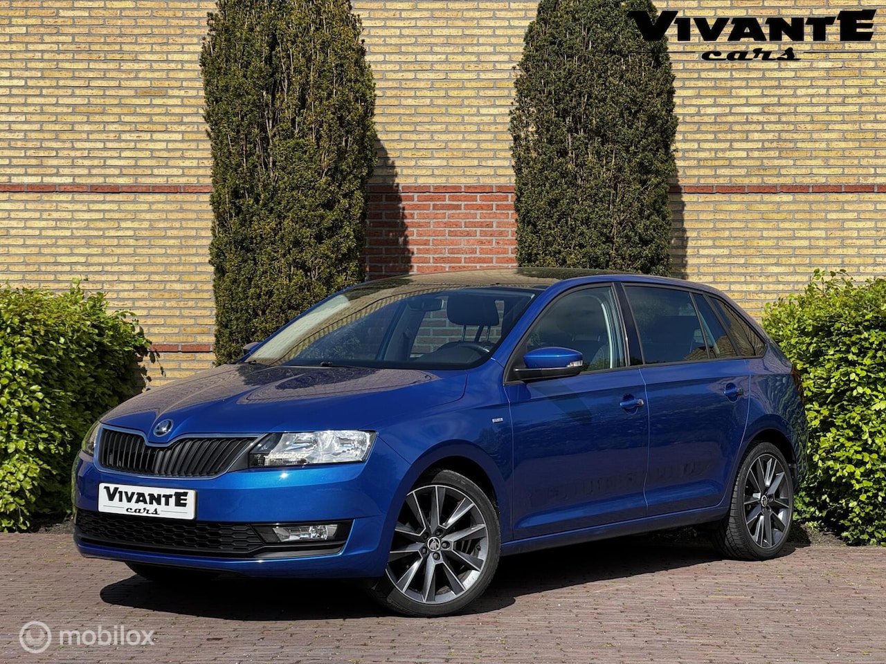 Skoda Rapid Spaceback - 1.0 TSI Greentech Drive Pano*Carplay*Cruise - AutoWereld.nl