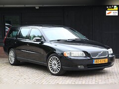 Volvo V70 - 2.4 Edition Half-Leer/Cruise/Airco/Trekhaak