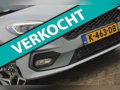 Ford Fiesta - 1.5 EcoBoost ST-3 | Silver Fox | Recaro/Panorama/Full-LED/Carplay/Winterpack