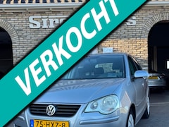 Volkswagen Polo - 1.4-16V Comfortline Bj 2009 met slechts 83883 km Eerste eigenaar
