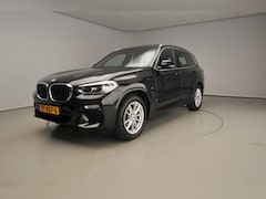 BMW X3 - xDrive20i M-Sportpakket / Panoramadak / Stoelverwarming / HIFI / Head-up / Alu wielen 20 i