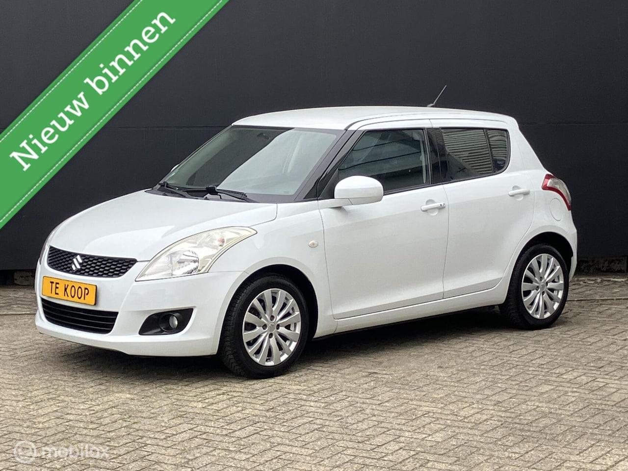 Suzuki Swift - 1.2 Exclusive 5-drs. ClimateControl - AutoWereld.nl