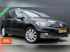 Volkswagen Touran - 1.4 TSI DSG Highline Pano.dak/Trekhaak/Camera
