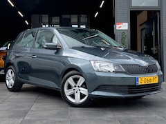 Skoda Fabia - 1.0 Active|Stoelverwarming|PDC|Airco|Bluetooth