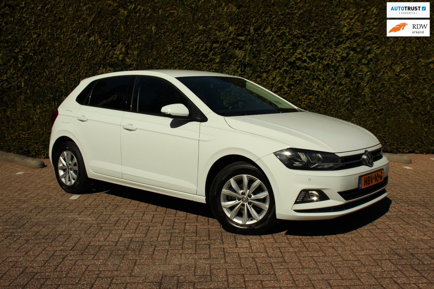 Volkswagen Polo - 1.0 TSI Highline | Climate control | Adaptive Cruise | Carplay | Stoelverwarming - AutoWereld.nl