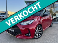 Toyota Yaris - 1.5 Hybrid Style|Bi-tone