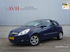 Opel Corsa - 1.0-12V Essentia