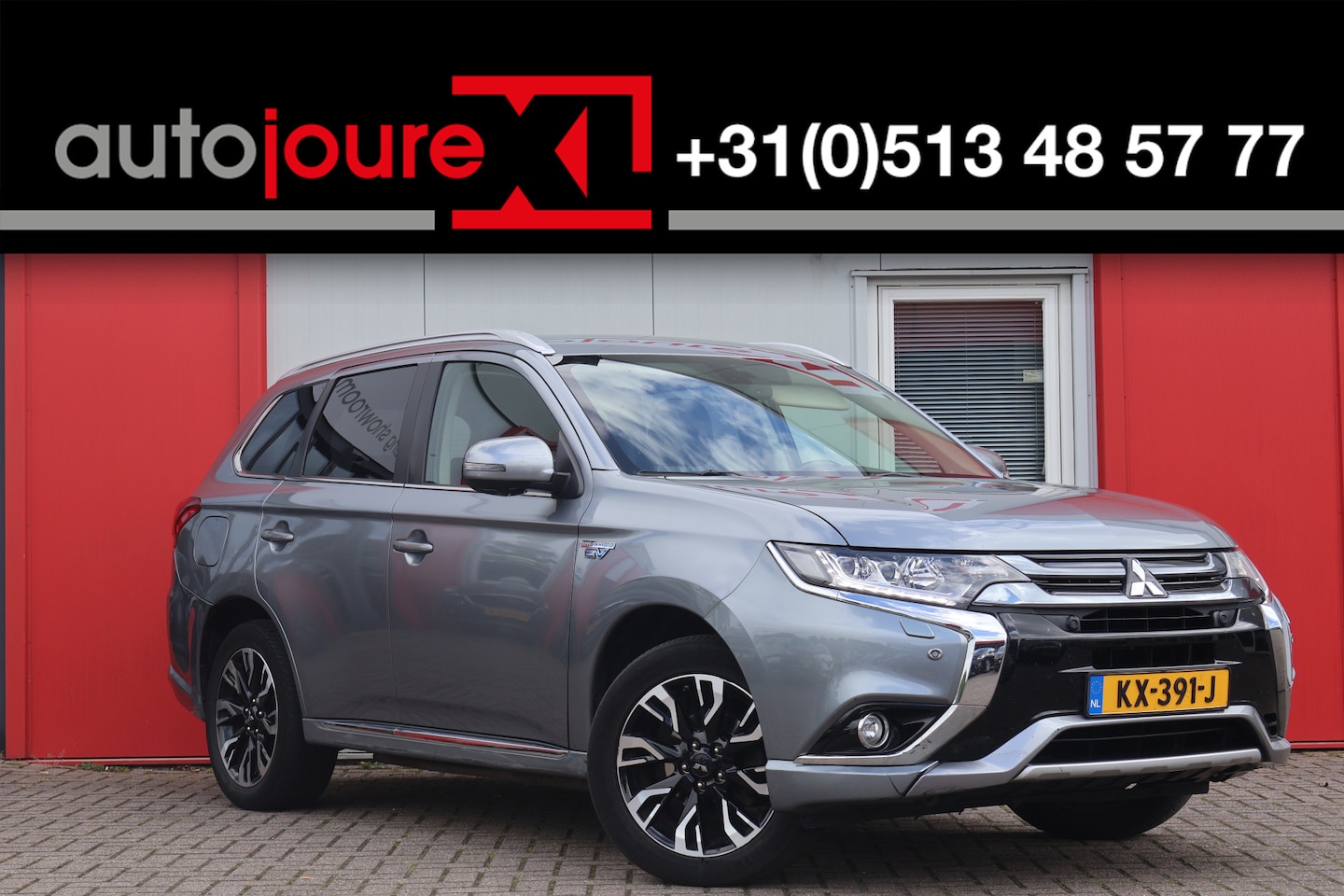 Mitsubishi Outlander - 2.0 PHEV Business Edition | ACC | Camera | Trekhaak | - AutoWereld.nl