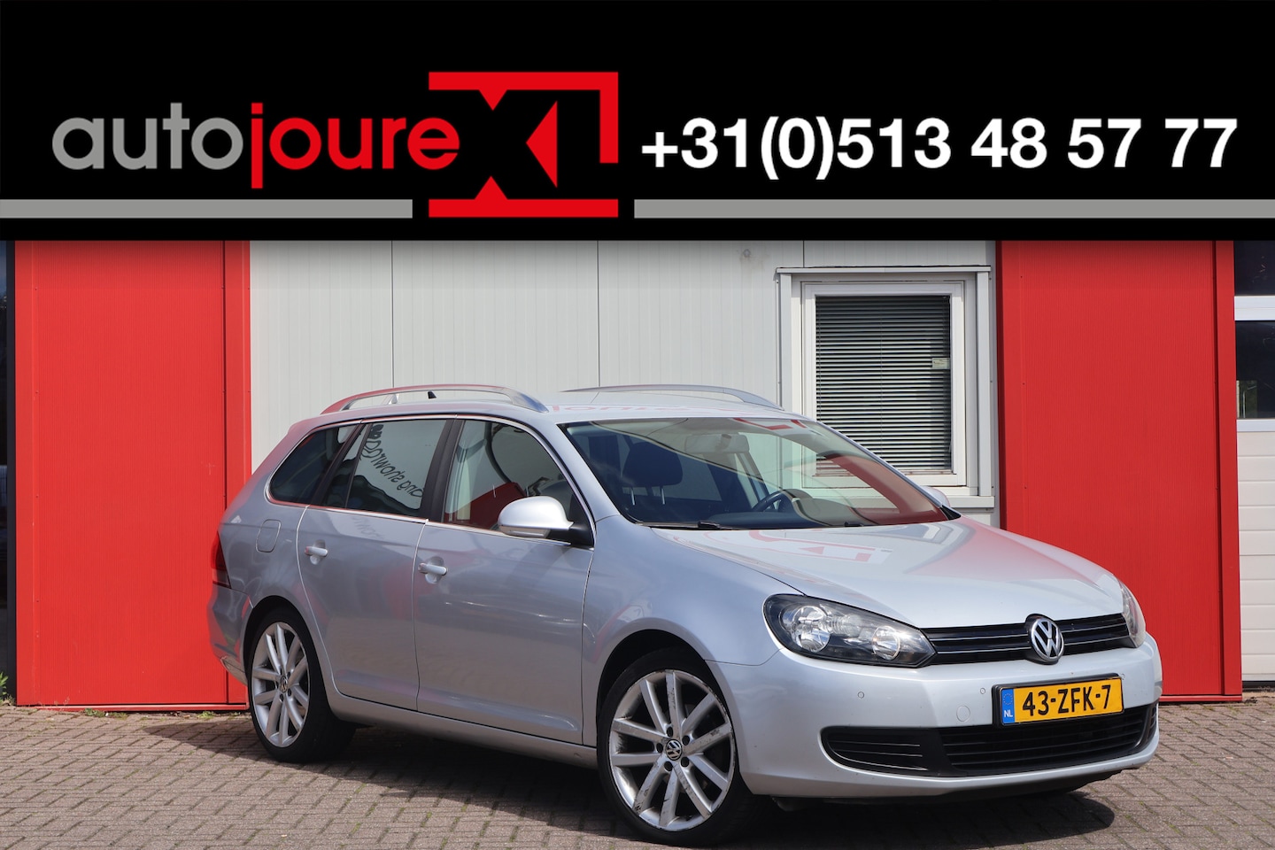Volkswagen Golf Variant - 1.6 TDI Comfort Executive Line BlueMotion | Navigatie | Trekhaak | - AutoWereld.nl