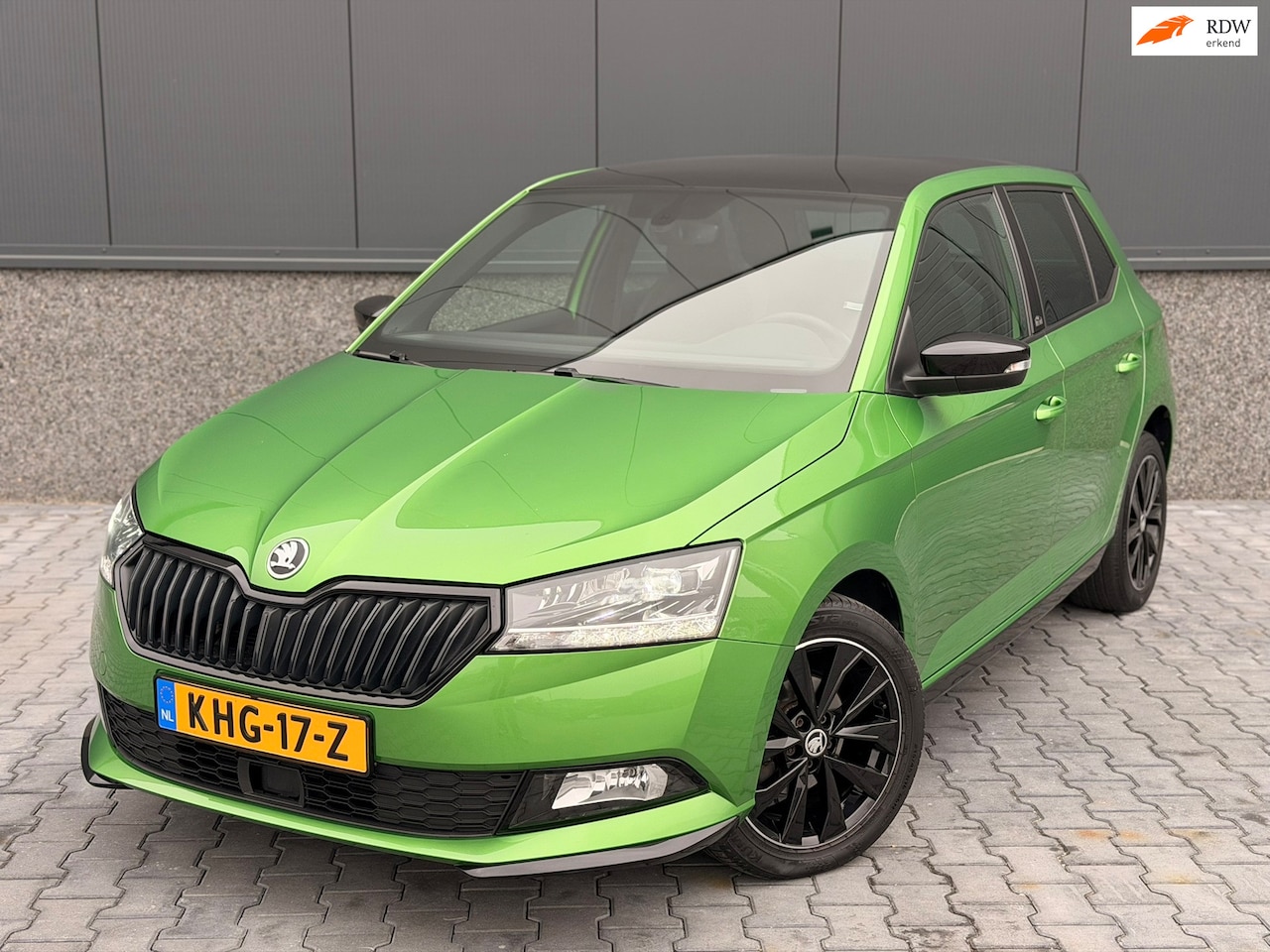 Skoda Fabia - 1.0 TSI Monte Carlo Pano LED CarPlay Stoelverwarming Cruise Clima - AutoWereld.nl
