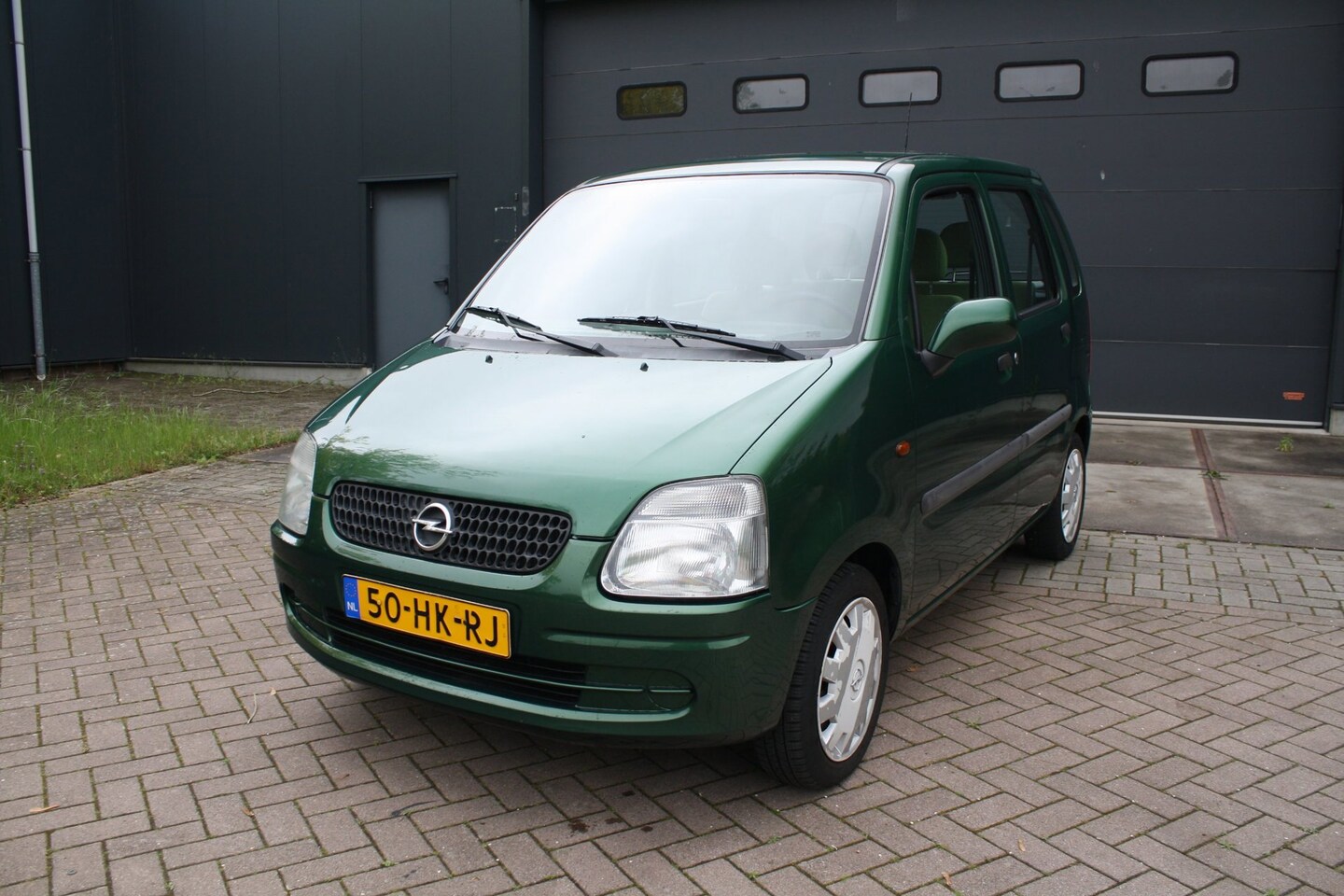 Opel Agila - 1.2-16V Comfort 1.2-16V Comfort - AutoWereld.nl