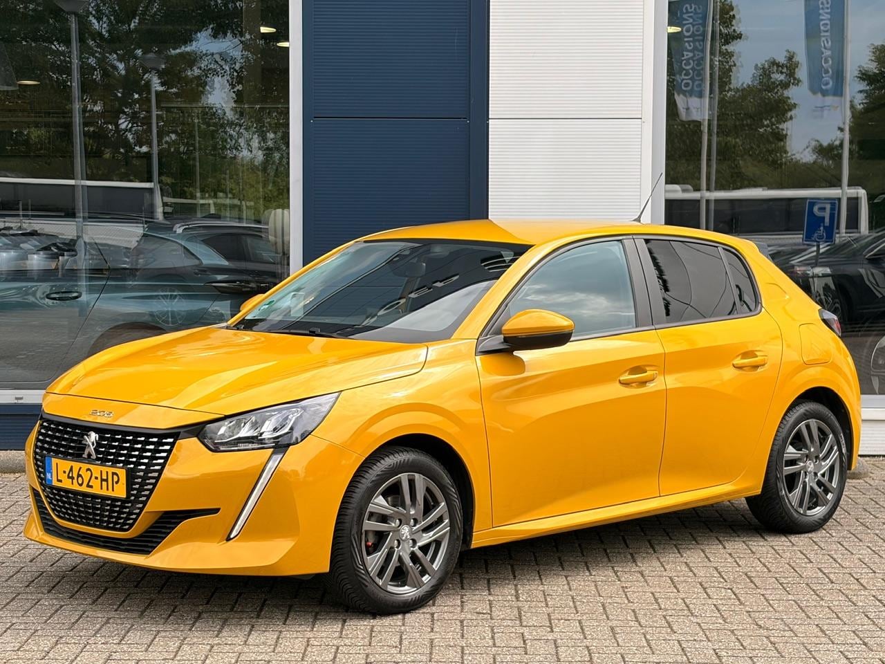 Peugeot 208 - 1.2 PureTech 75pk Active Pack | Apple Carplay/Android Auto | Airco | - AutoWereld.nl