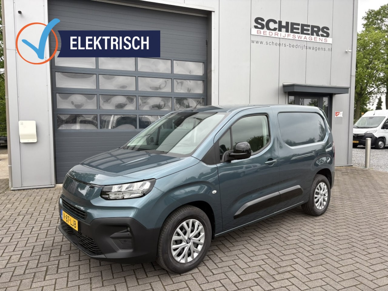 Fiat E-Doblo - 50 kWh 3-zits | CarPlay | cruise - AutoWereld.nl
