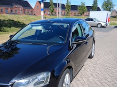Volkswagen Passat - 1.4 TSI Highline BlueMotion