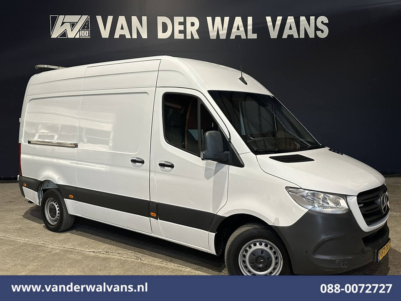 Mercedes-Benz Sprinter - 316 CDI 164pk 3500kg Trekhaak L2H2 Euro6 Airco | Camera | Apple Carplay | Cruisecontrol An - AutoWereld.nl