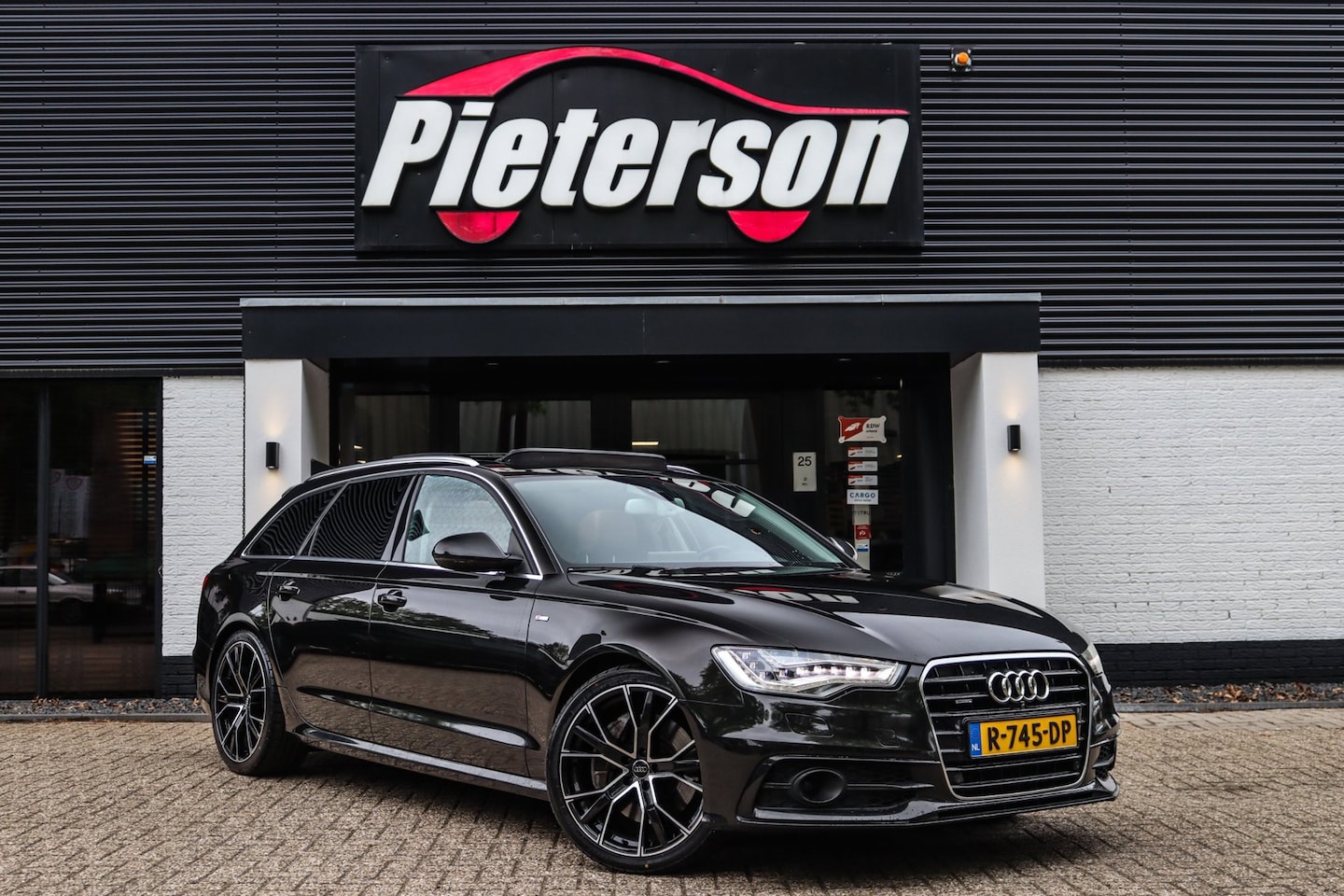 Audi A6 Avant - 3.0 TFSI Quattro S-Line 400PK PANO LUCHTVERING - AutoWereld.nl