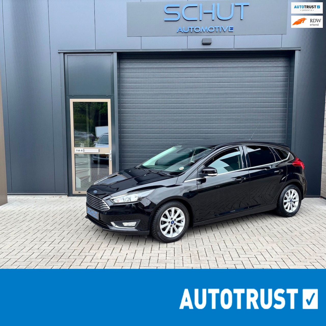 Ford Focus - 125pk Titanium BLACK | CLIMA | CRUISE CONTROL | NAVI | BLUETOOTH | STUURBEDIENING | ISOFIX - AutoWereld.nl