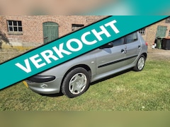 Peugeot 206 - 1.4 Gentry AUTOMAAT