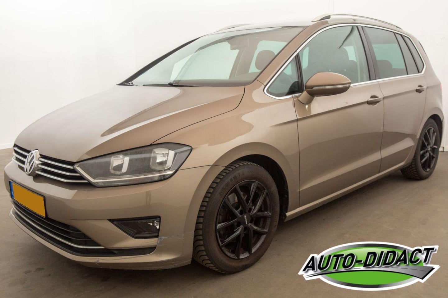 Volkswagen Golf Sportsvan - 1.4 TSI Navi Clima Highline - AutoWereld.nl