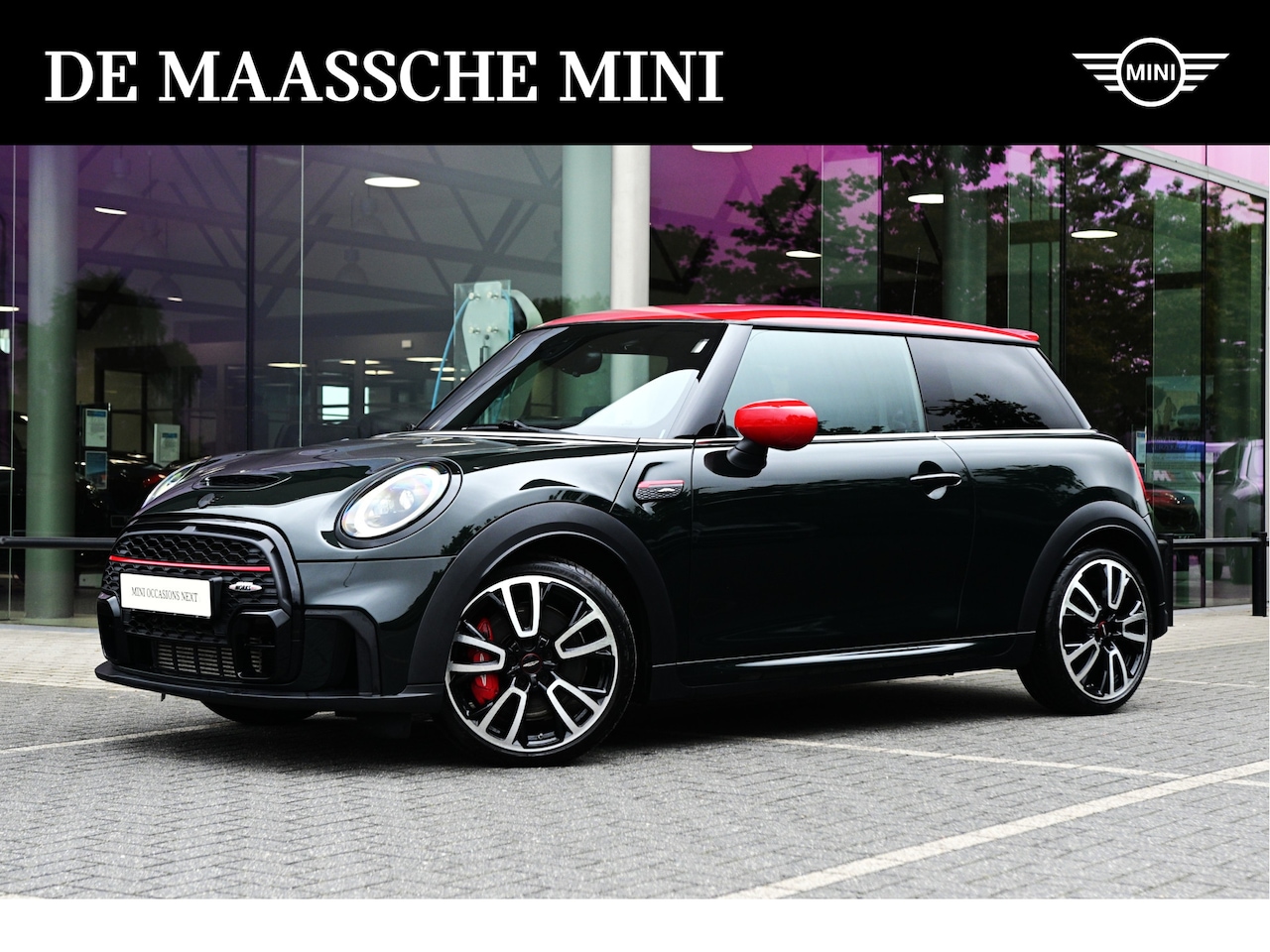 MINI John Cooper Works - Hatchback Automaat / Sportstoelen / Comfort Access / Stoelverwarming / Adaptieve LED / Hea - AutoWereld.nl