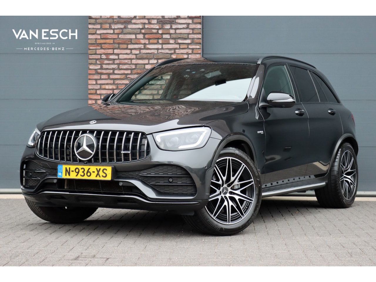 Mercedes-Benz GLC-klasse - AMG 43 4MATIC | Luchtvering | Distronic | Panoramadak | HUD | Stoelventilatie | Burmester - AutoWereld.nl